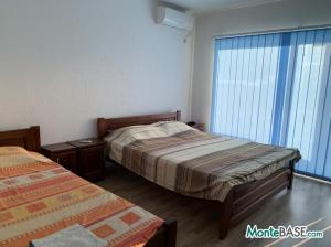 Kupiti hotel u Crnoj Gori pored mora - Dobra Voda AS01699_12.JPG