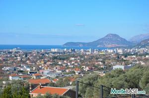 Dom sa placem u Baru NA01172_3.jpg