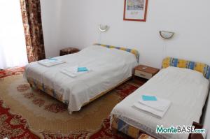 Дом под мини-отель в Баре 200 м от моря  NA01259_17.jpg