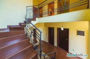 House in Bar with a spacious plot Belisi district NA01405_11.jpg