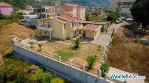 House in Bar with a spacious plot Belisi district NA01405_3.jpg