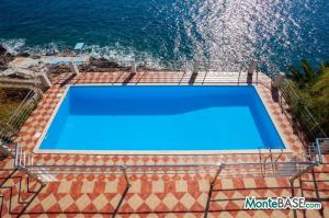 Villa with a swimming pool in Dobra Voda on the first line NA01484_1.jpg