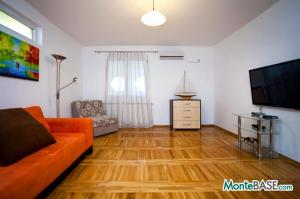 Villa with a swimming pool in Dobra Voda on the first line NA01484_8.jpg