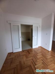 Apartments in Danilovgrad city center NA01503_3.jpg