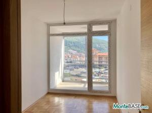 Apartment with mountain view in Budva PR01133_2.jpg