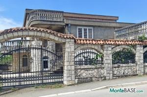 House in the city of Bar (Burtaishi district) PR01246_1.jpg