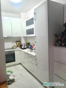 One bedroom apartment for sale in Budva PR01257_18.jpg