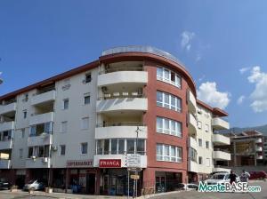 Продажа просторной квартиры в Будве PR01296_1.jpg