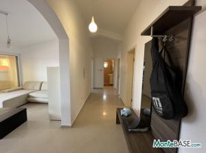 Продажа просторной квартиры в Будве PR01296_9.jpg