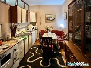 House in Cetinje, Khumtsi district PR01312_8.JPG