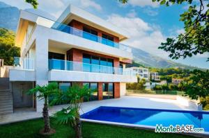 Luxury villa in Rezevici near the sea PR01317_1.jpeg