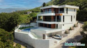 Luxury villa in Rezevici near the sea PR01317_4.jpeg