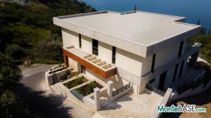 Luxury villa in Rezevici near the sea PR01317_9.jpeg
