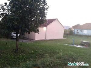 Sale of a house with a land plot of 5000 m2 in Golubovci (Podgorica) PR01324_6.jpg