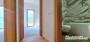 Apartment overlooking the bay in a residential complex (Dobrota, Kotor) PR01395_7.jpg