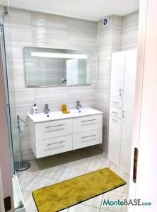 Продажа квартиры с гаражом в Баре PR01455_9.jpg