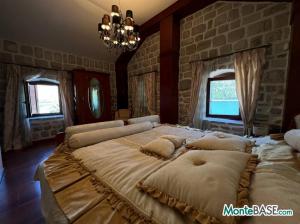 Stone villa on the Bay of Kotor in Kamenari PR01485_22.jpg