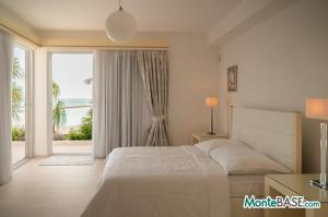 Wedding villa in Montenegro PR01560__21.jpg