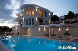 Wedding villa in Montenegro PR01560__3.jpg