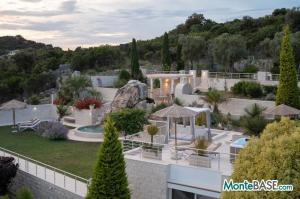 Wedding villa in Montenegro PR01560__5.jpg