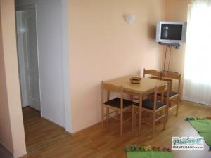 Новый дом Бар - Добрые воды 3 этажа 6 апартаментов bar00044_4.jpg