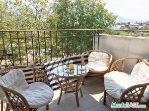 Apartment in Montenegro in the heart of the resort town of Bar AS01151_13.jpg