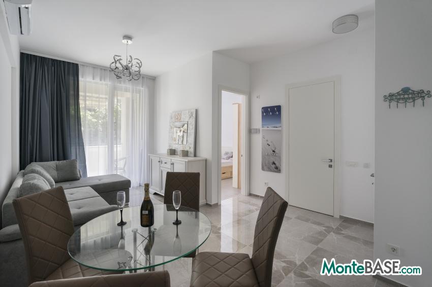 Image Apartment in Becici for Rent